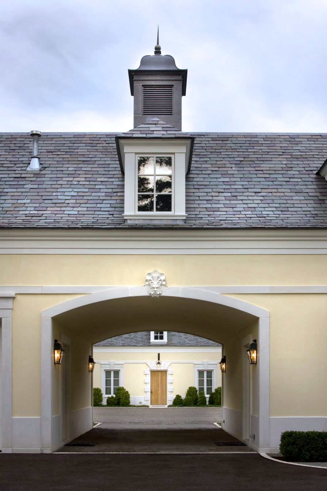 Archive 027: a traditional new-construction home by Mosher Dolan