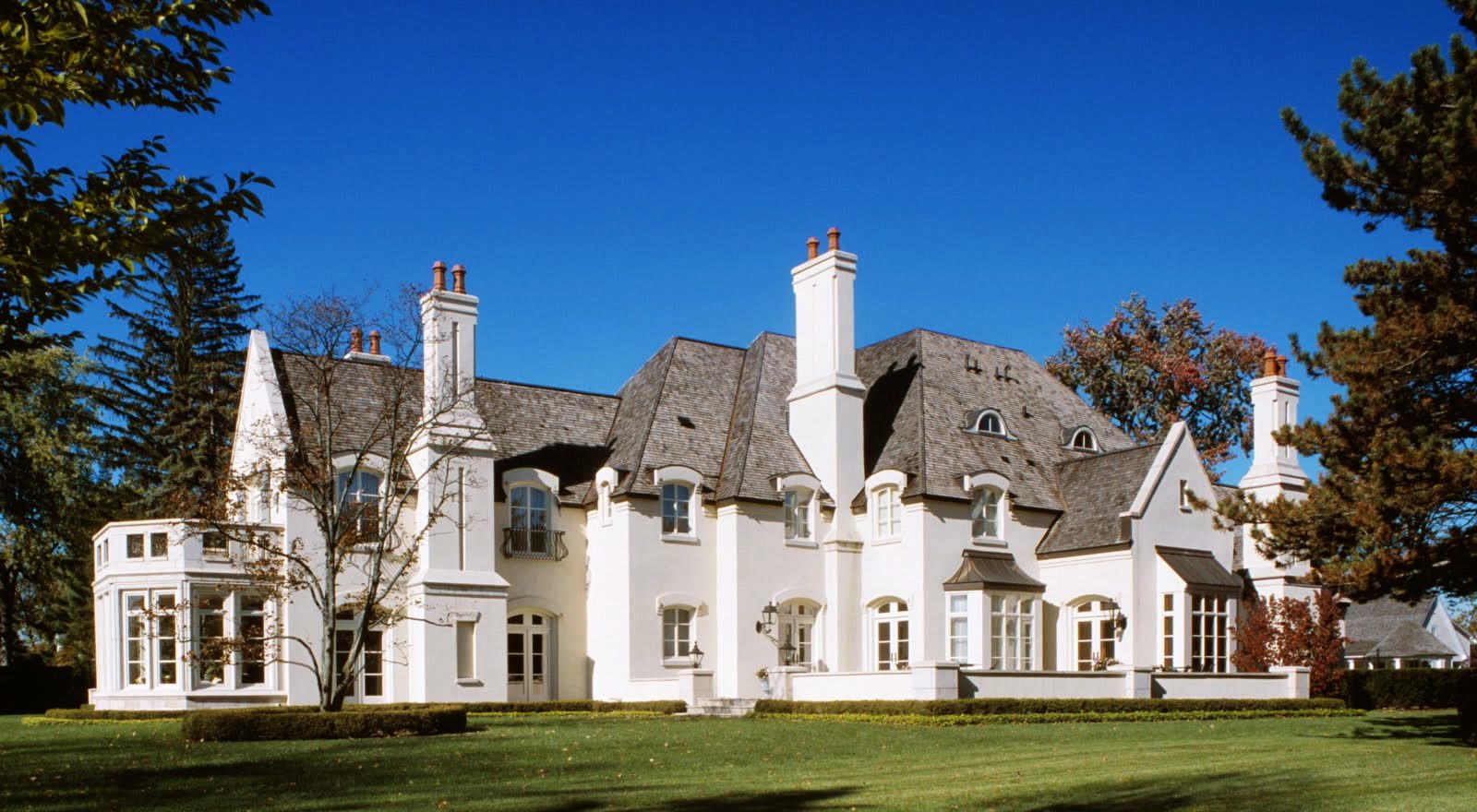 Archive 031: a traditional new-construction home by Mosher Dolan